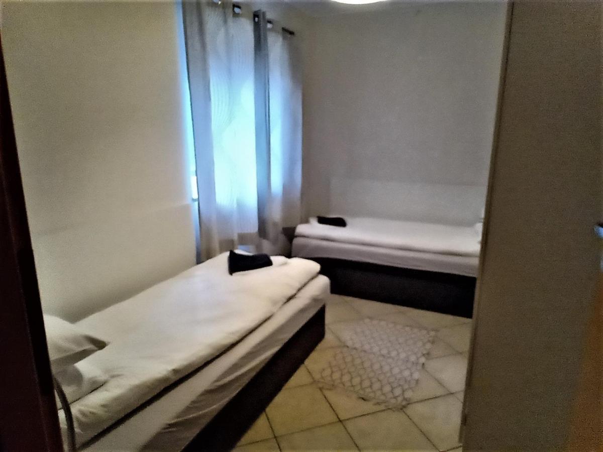 Niedzwiady Male 14 B Villa Ślesin Buitenkant foto